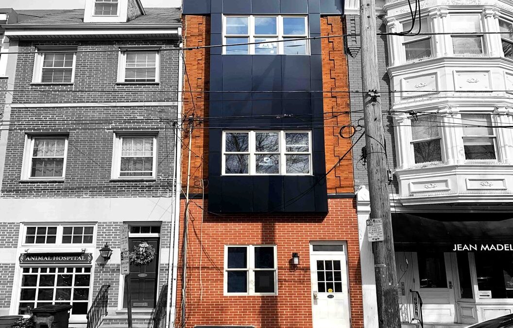319 Bainbridge Sold at Above Asking